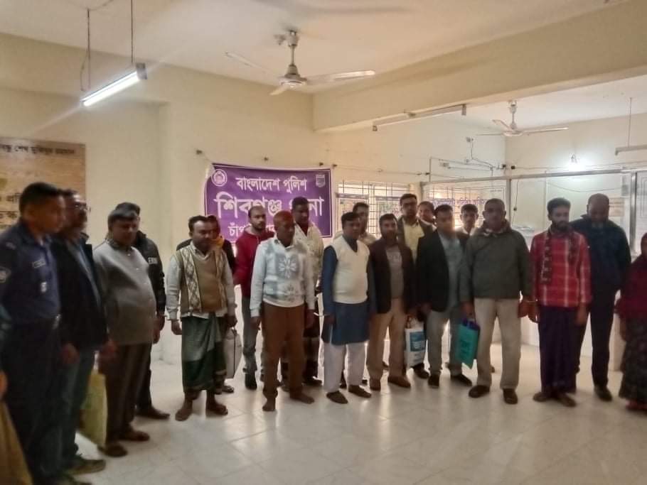 চাঁপাইনবাবগঞ্জে র‍্যাবের অভিযানে ফেন্সিডিলসহ গ্রেফতার ১