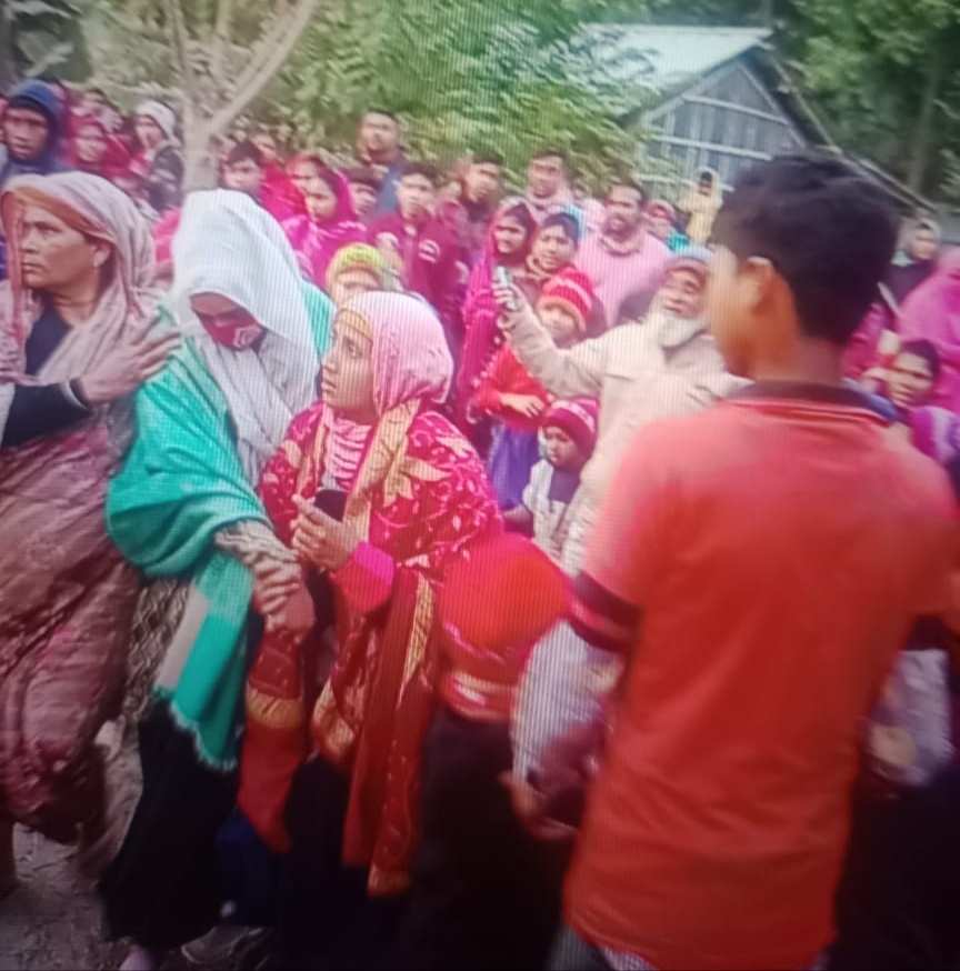 চাঁপাইনবাবগঞ্জে আলোচিত ববিতা হত্যাকান্ডে বস্তাবন্দি লাশ উদ্ধারের ৮ মাস পর বাড়ি ফিরলো সে