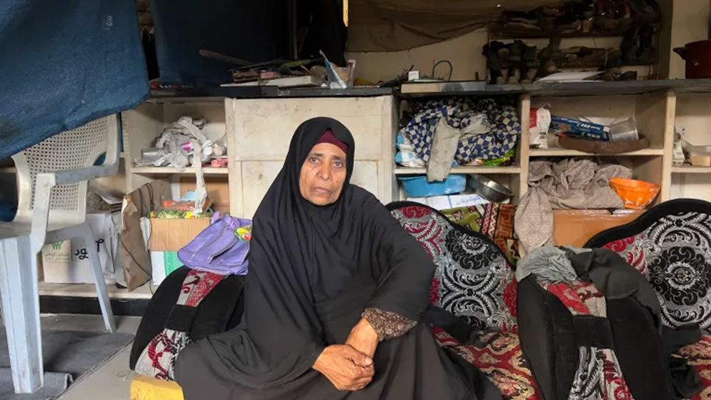 ভয়াবহ পরিস্থিতিতেও গাজা ছাড়তে চান না বয়স্ক ফিলিস্তিনিরা